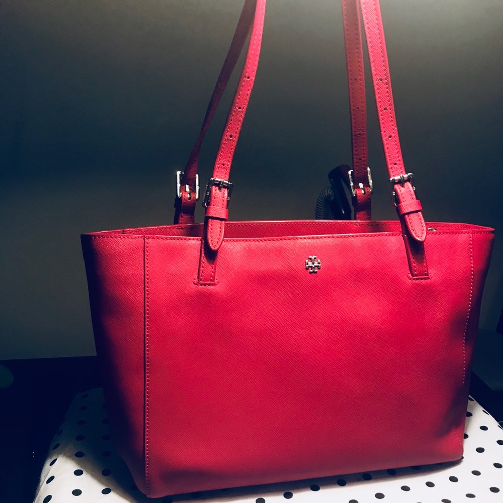 Tory Burch Fuchsia tote